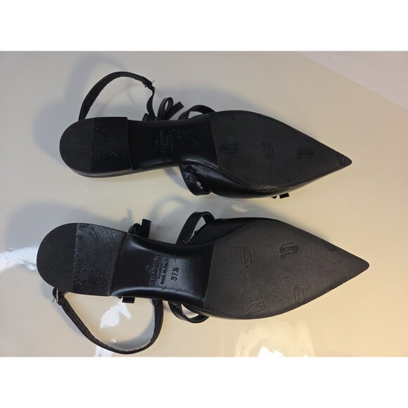 Garavani Valentino EU 37.5 Black Leather Flat Sandals French Bows & Ankle Strap - Picture 16 of 16